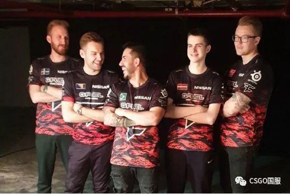 Vitality , NAVI, Falcons , 和 3DMAX 在 StarLadder 布达佩斯 Major 2025 第三阶段的首轮中遭遇了失败